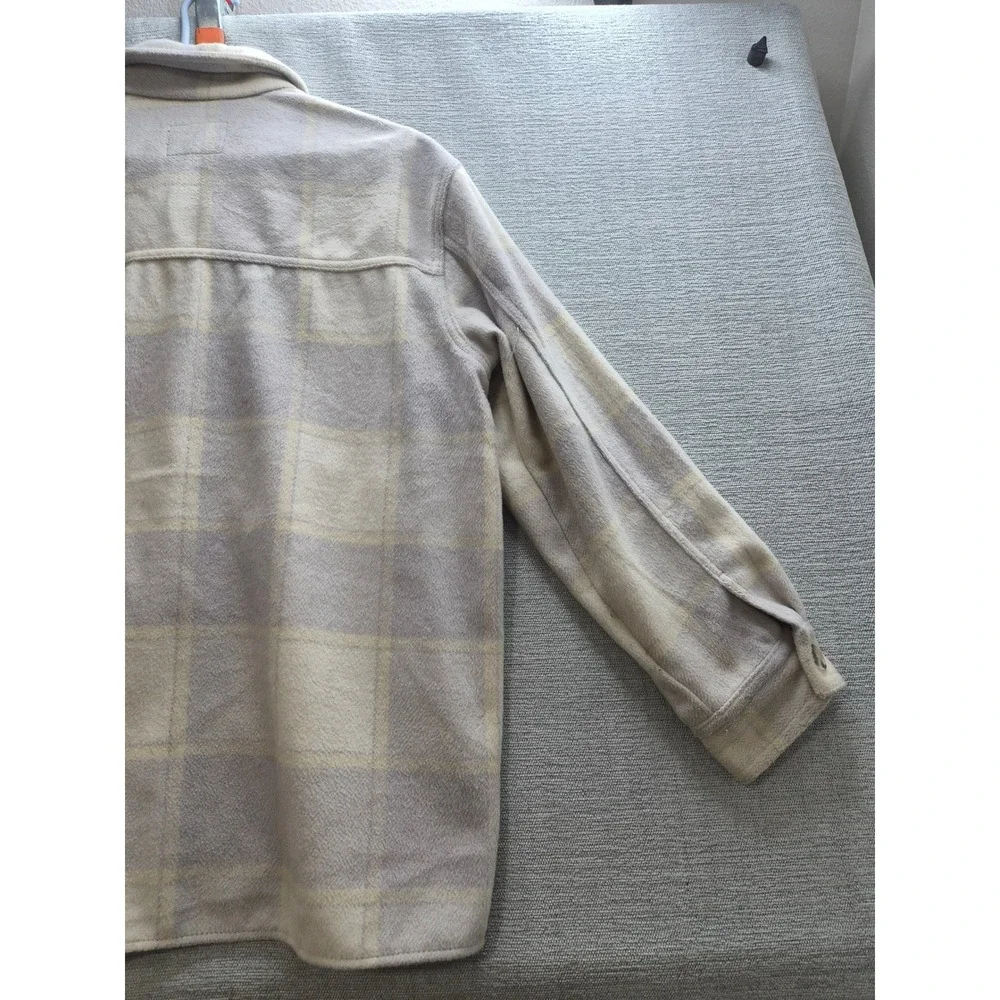 Old Navy Shacket Jacket Womens Large Cream Yellow Plaid Fleece Button Front